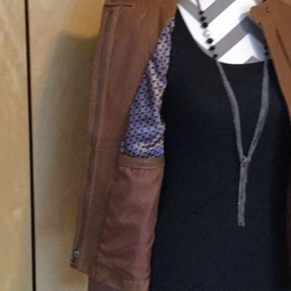 - Hilfiger Jacket, Arley Leather - Picture 5 of 9